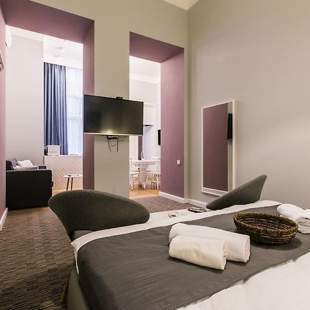 Kuxos Apartment On Machabeli Street Тбилиси Екстериор снимка